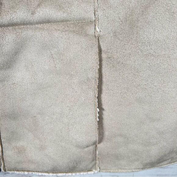 Chico's Sherpa Faux Suede Ecru Vest Zip Front Pockets 2 L/ 12-14 - Picture 6 of 8